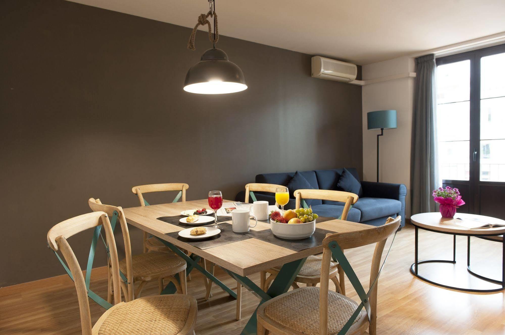 Apartament Mh Ramblas Barcelona